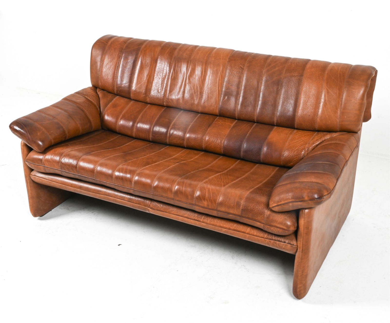 DE SEDE DS-86 BUFFALO LEATHER 2-SEAT SOFA (1 of 13)