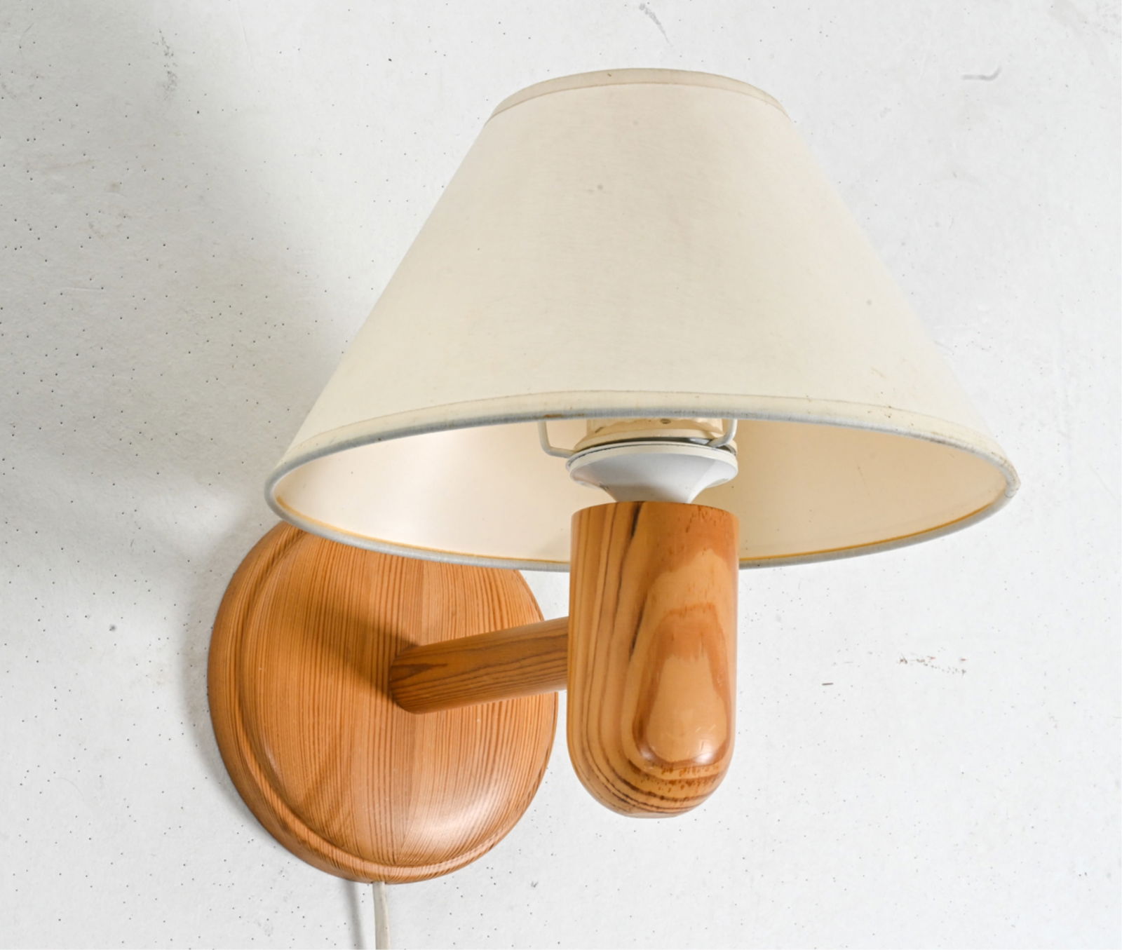 SWEDISH PINE WALL LAMP SCONCE C.1970'S (1 of 15)