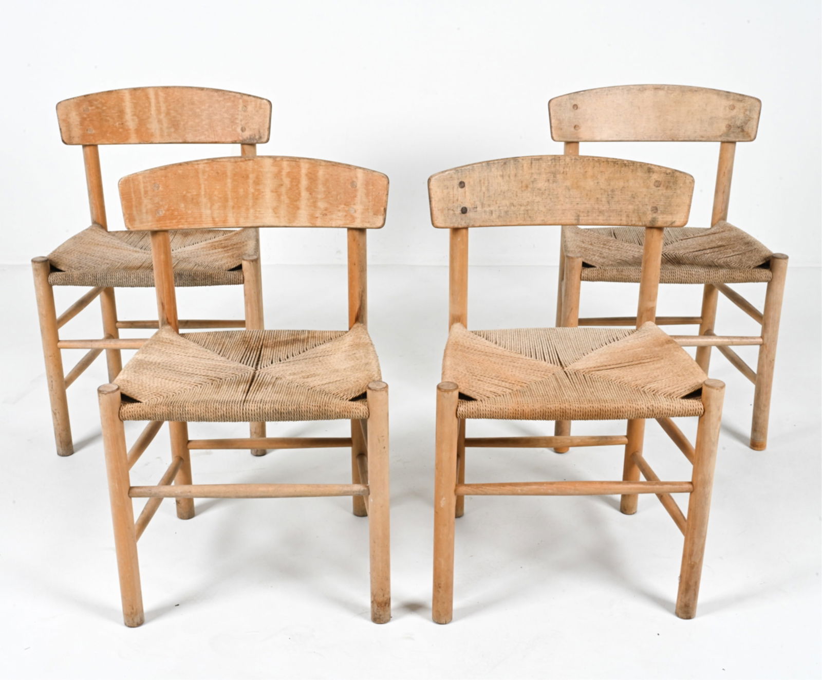 (4) OAK DINING SIDE CHAIRS BY BORGE MOGENSEN (1 of 15)