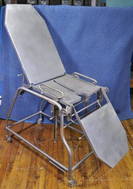 STEEL OPERATING CHAIR/TABLE C. 1910: 22" x 29" x 62"