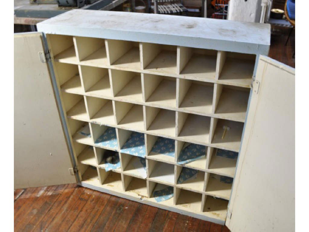 304 WOODEN CUBBY HOLE Oct 22, 2012 Westport Auction in CT