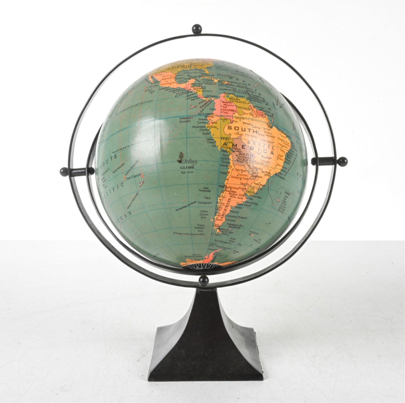 SMALL DESK GLOBE (1 of 16)