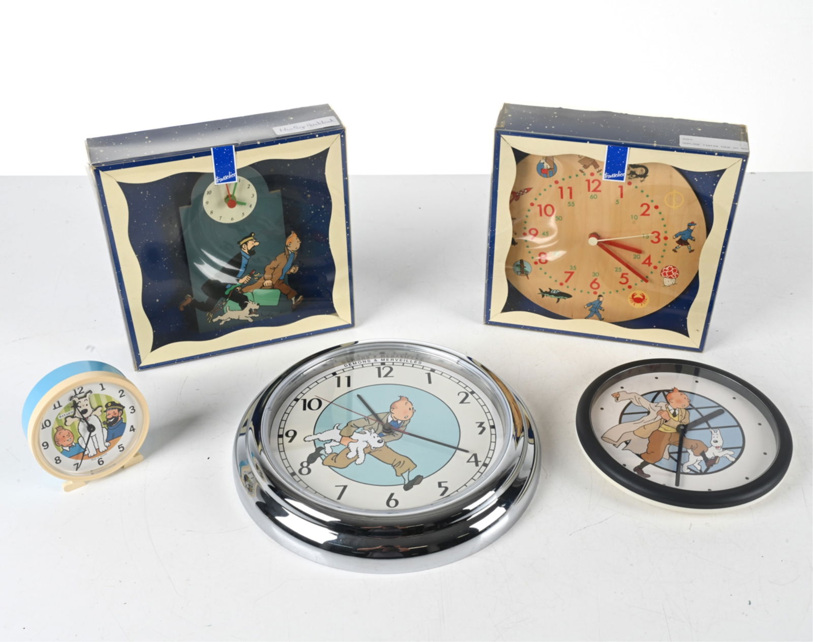 (5) TINTIN NOVELTY CLOCKS (1 of 10)
