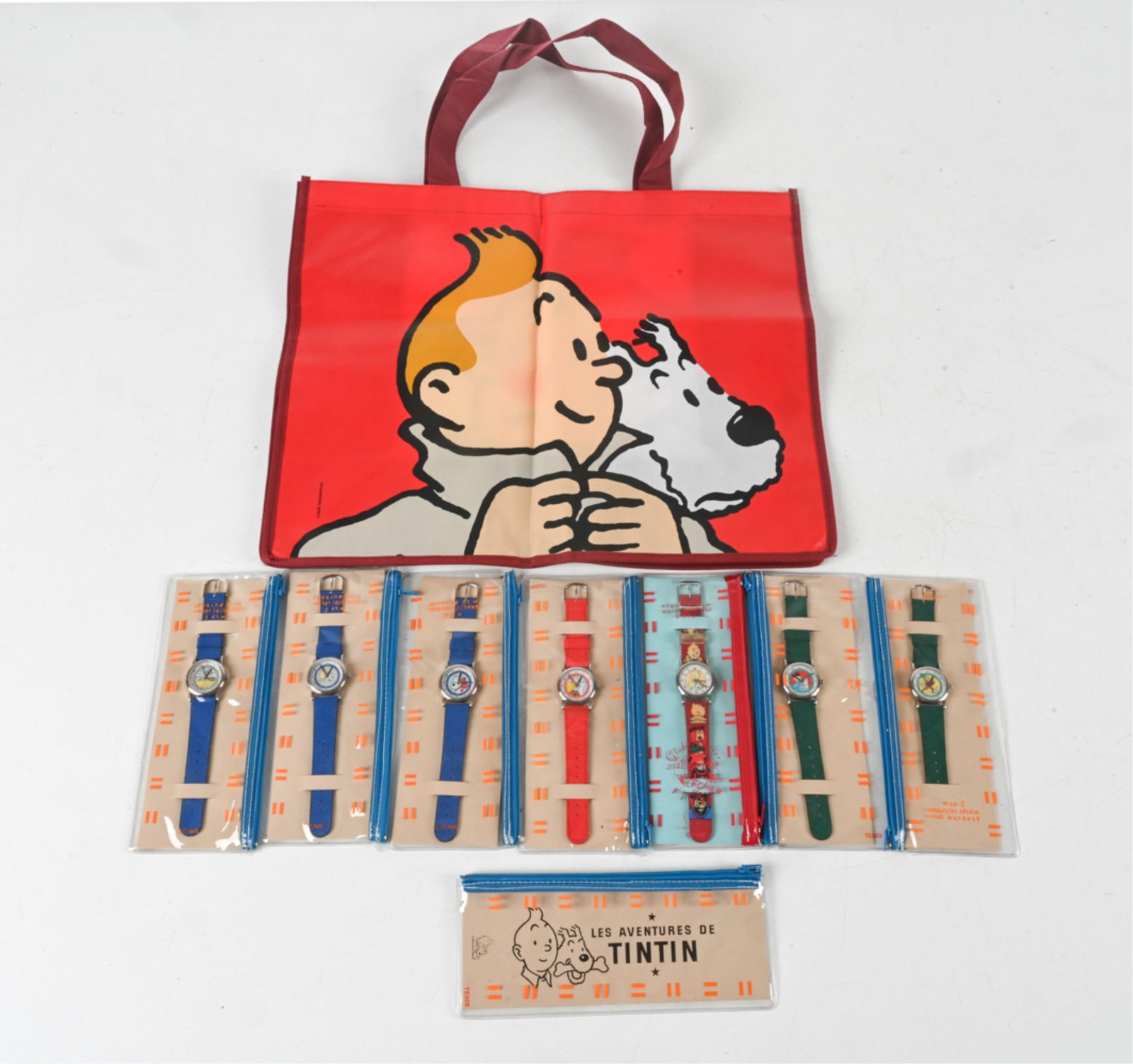 TINTIN GROUPING INCL. WATCHES AND BAG (1 of 13)