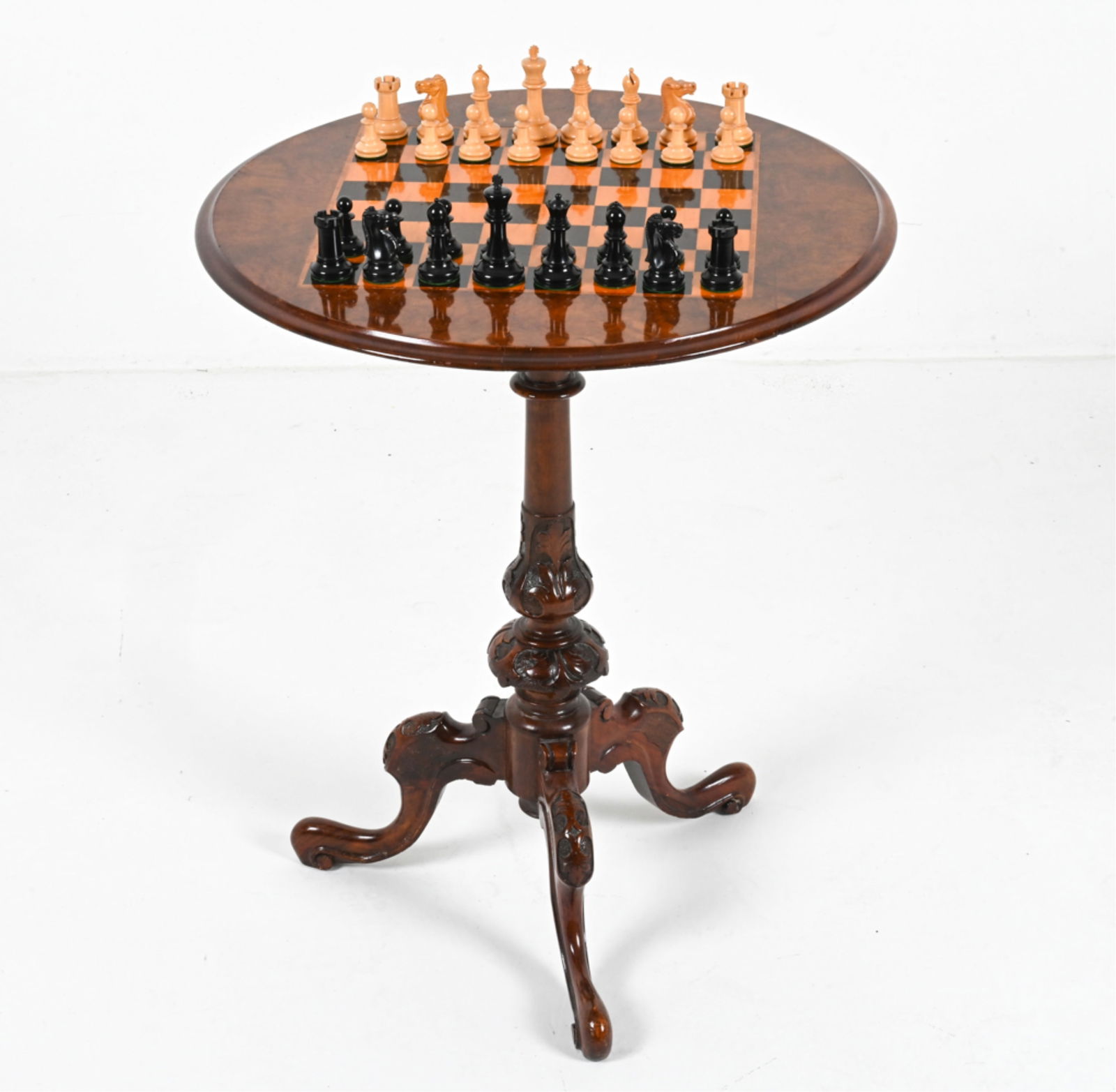 ANTIQUE ENGLISH GAMEBOARD CHESS TABLE (1 of 20)