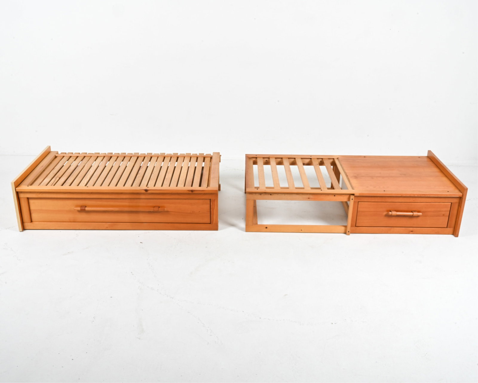 SCANDINAVIAN PINE MODULAR DAYBED PIECES (1 of 18)