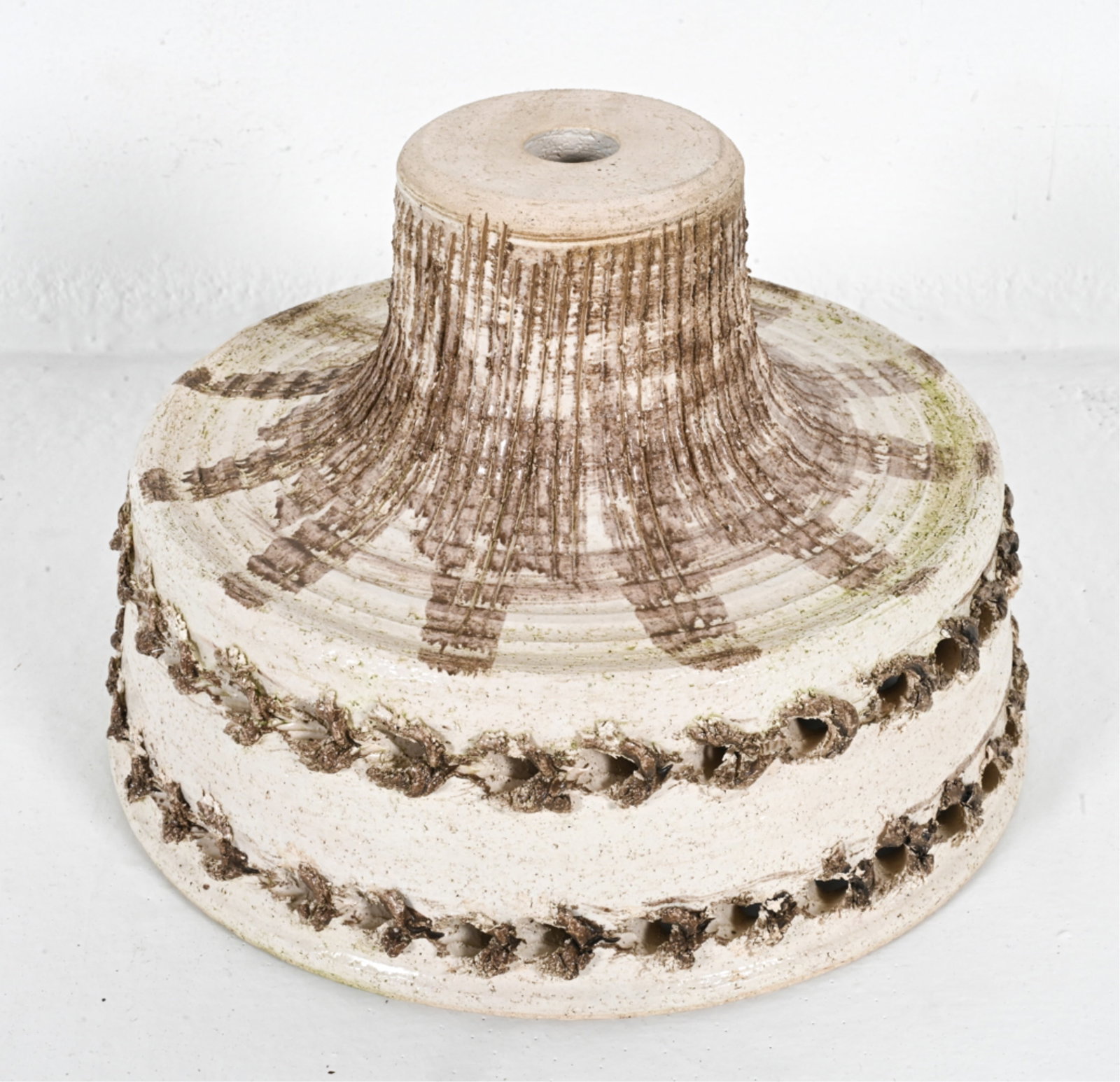 DANISH STUDIO CERAMIC PENDANT LIGHT SHADE (1 of 1)