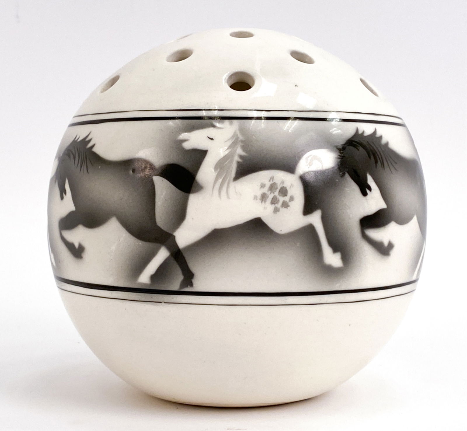 CZECH ERPHILA ART DECO CERAMIC VASE (1 of 8)