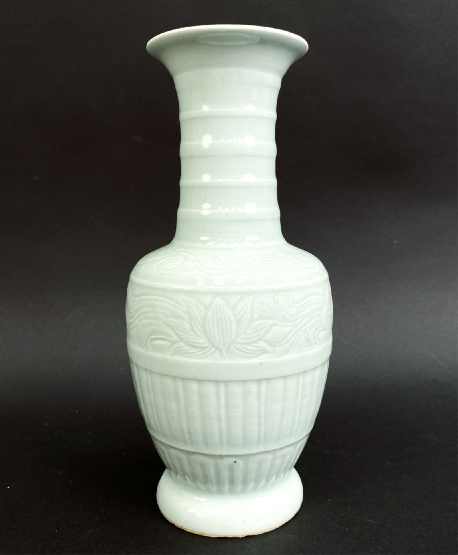 VINTAGE CELADON VASE, SIGNED: Signed under. Dimensions: H 9" x Dia. 4" Condition: Minor surface wear and flea bites to edge of base.