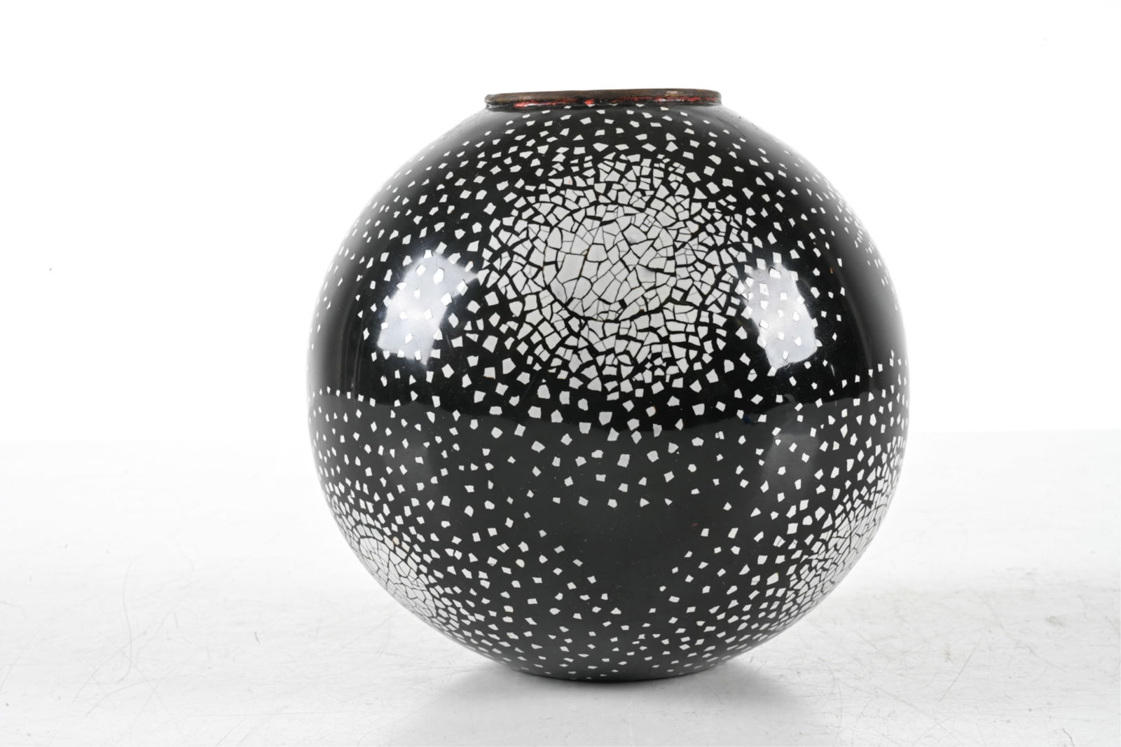 CONTEMPORARY ART DECO STYLE VASE (1 of 9)