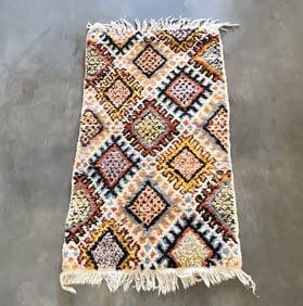 MOROCCAN RABAT WOOL RUG