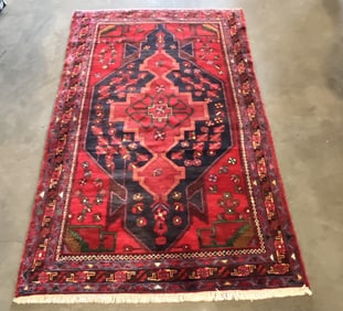 PERSIAN WOOL ROOM SIZE RUG