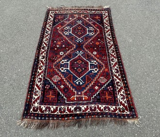 ANTIQUE SHIRAZ AREA RUG