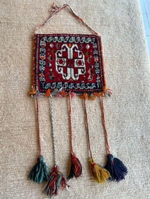 VINTAGE WOOL HAND BAG