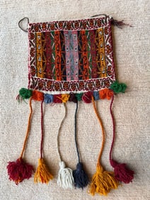 VINTAGE WOOL HAND BAG