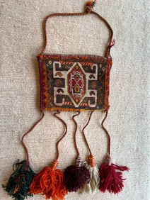 VINTAGE WOOL HAND BAG