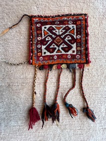 VINTAGE WOOL HAND BAG