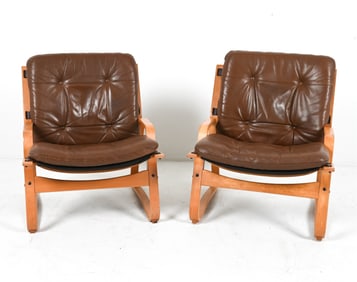 (2) BEECH AND LEATHER CHAIRS BY GISKE CARLSEN