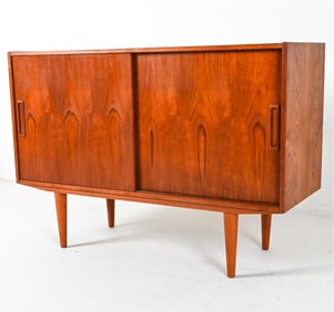 DANISH TEAK CREDENZA CABINET, C.1970'S