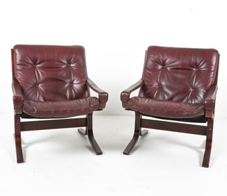 (2) LEATHER 'SIESTA' EASY CHAIRS BY INGMAR RELLING