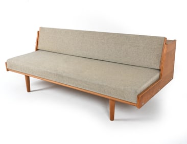 DANISH GE6 OAK DAYBED BY HANS J WEGNER FOR GETAMA