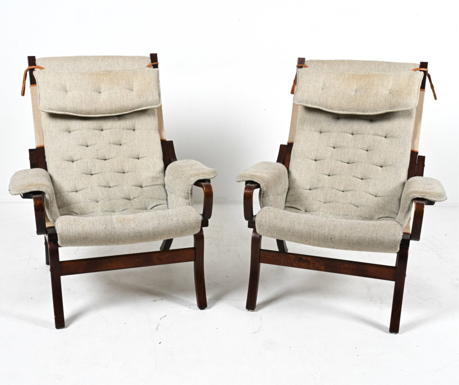(2) ROSEWOOD 'PERNILA' CHAIRS BY BRUNO MATHSSON (1 of 16)