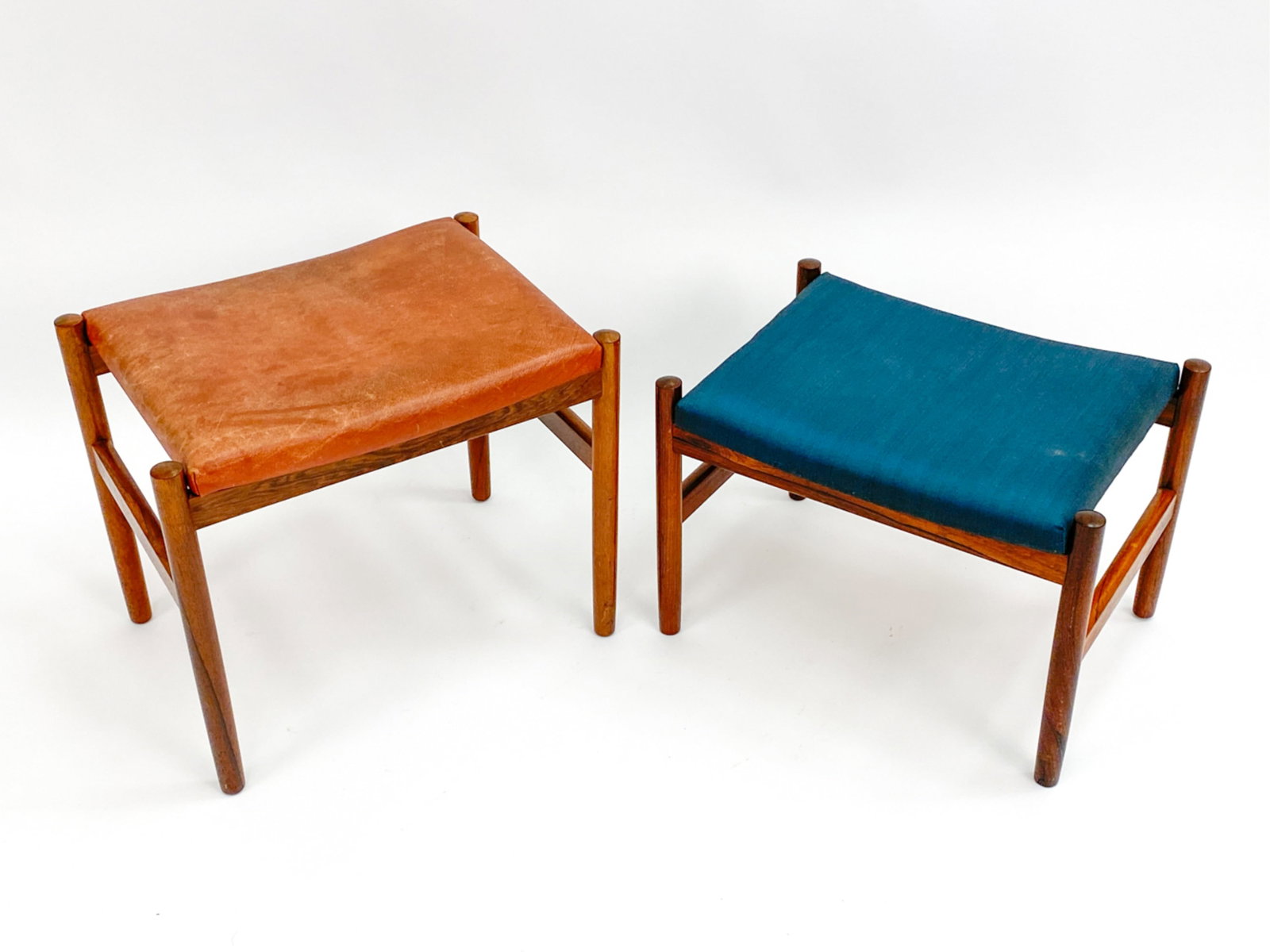 (2) SPOTTRUP MOBELFABRIK DANISH MID-CENTURY STOOLS (1 of 11)