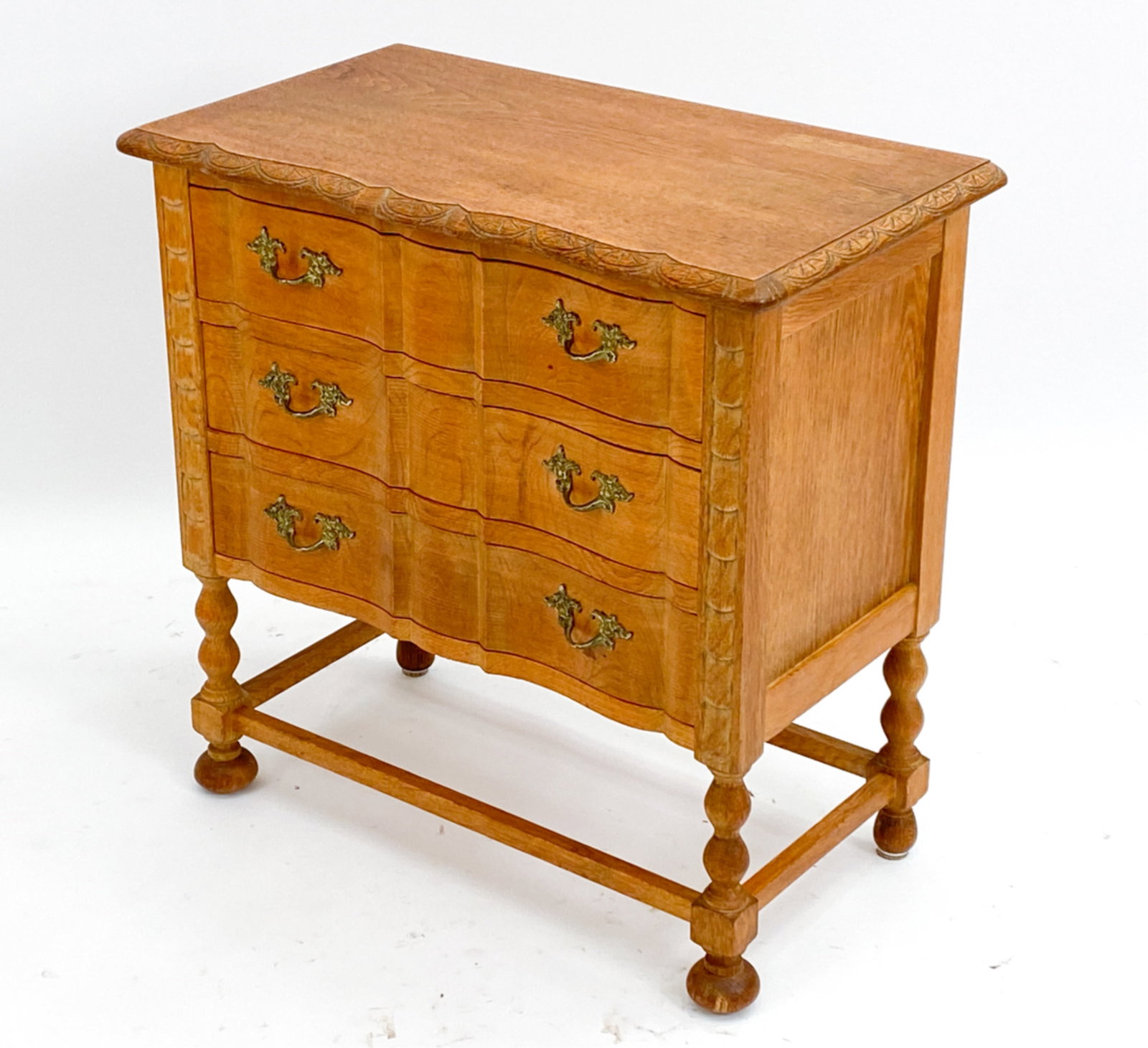 STYLE OF KJAERNULF OAK 3-DRAWER CHEST, C. 1980'S (1 of 14)