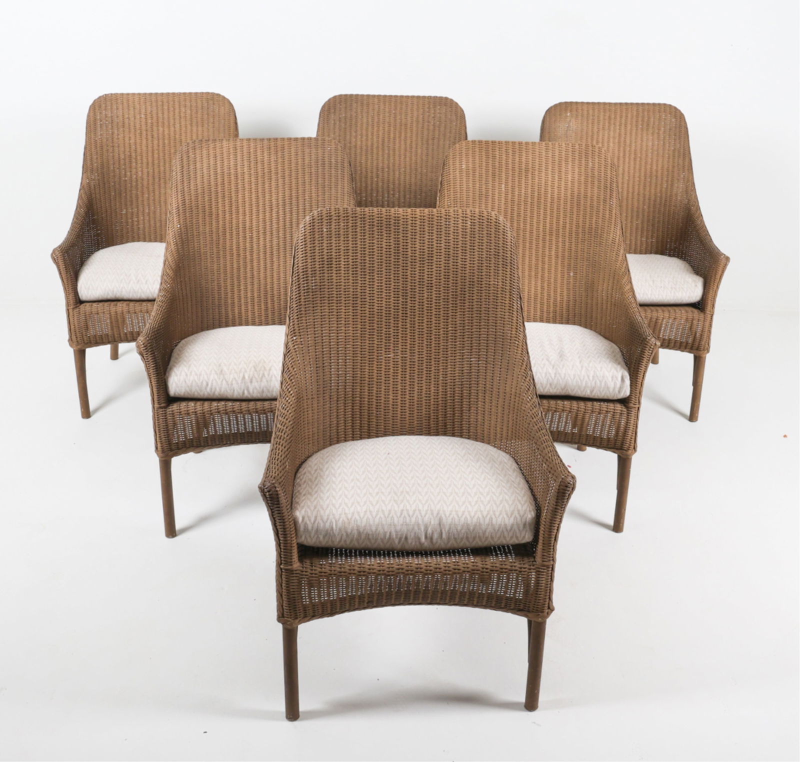 (6) WOVEN CORD OUTDOOR CHAIRS (1 of 13)