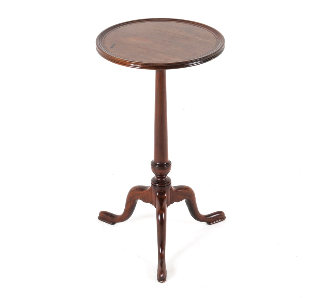 ANTIQUE TURNED MAHOGANY CANDLE STAND (1 of 15)