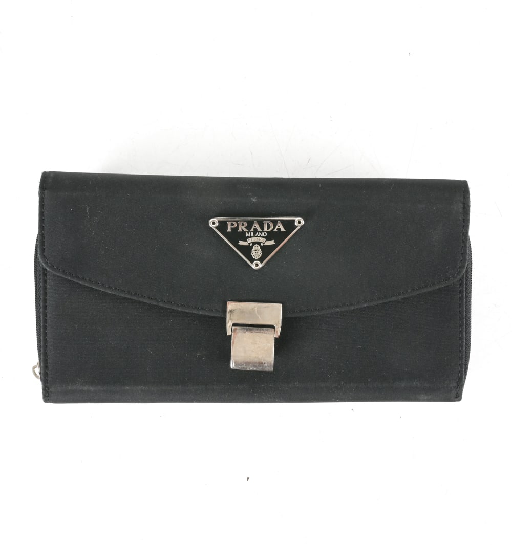 PRADA WALLET (1 of 8)