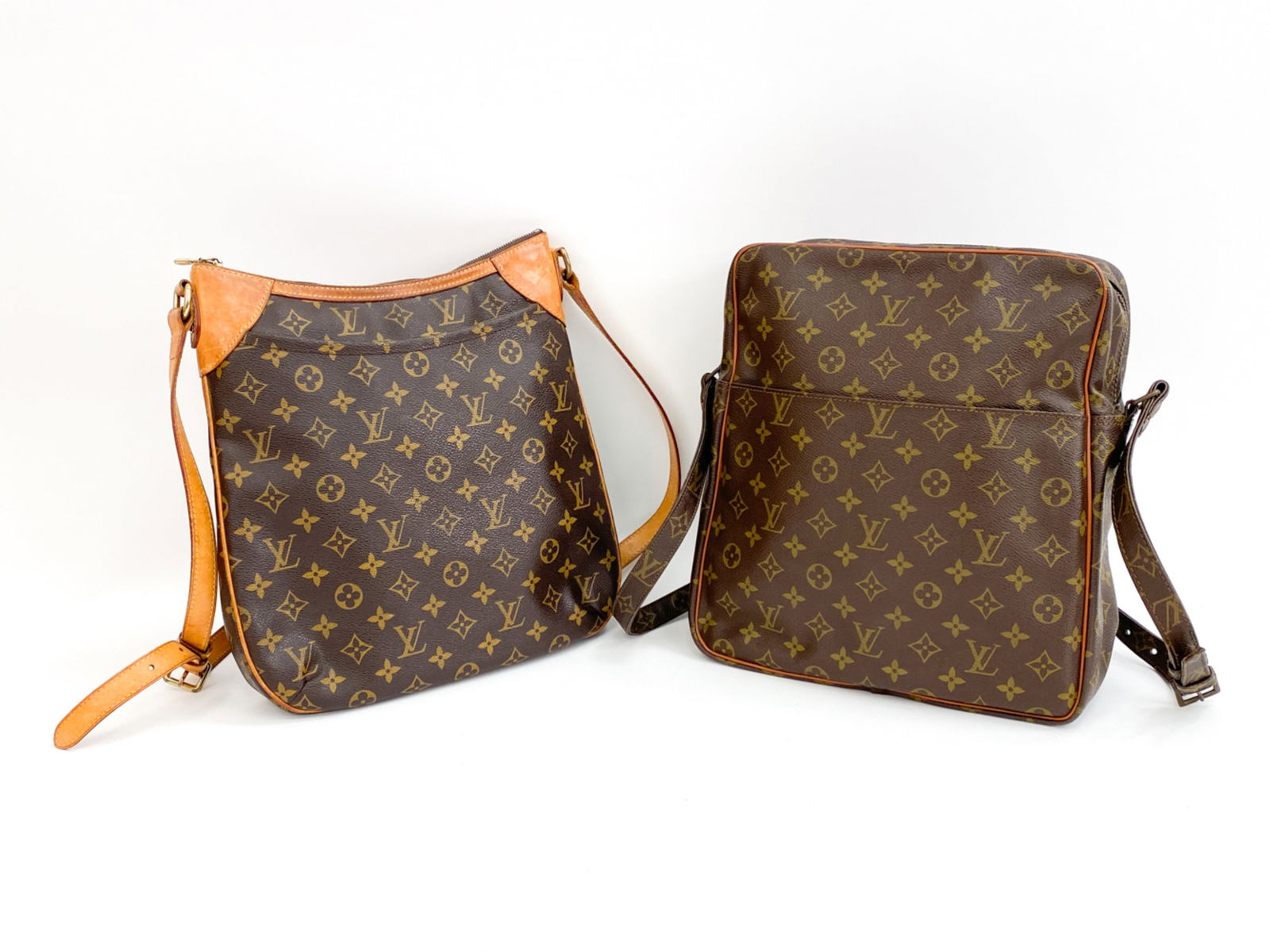 (2) LOUIS VUITTON MONOGRAM CROSS BODY BAGS (1 of 15)