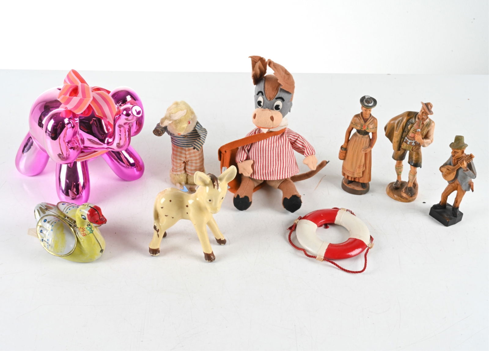 DECORATIVE GROUPING (1 of 12)