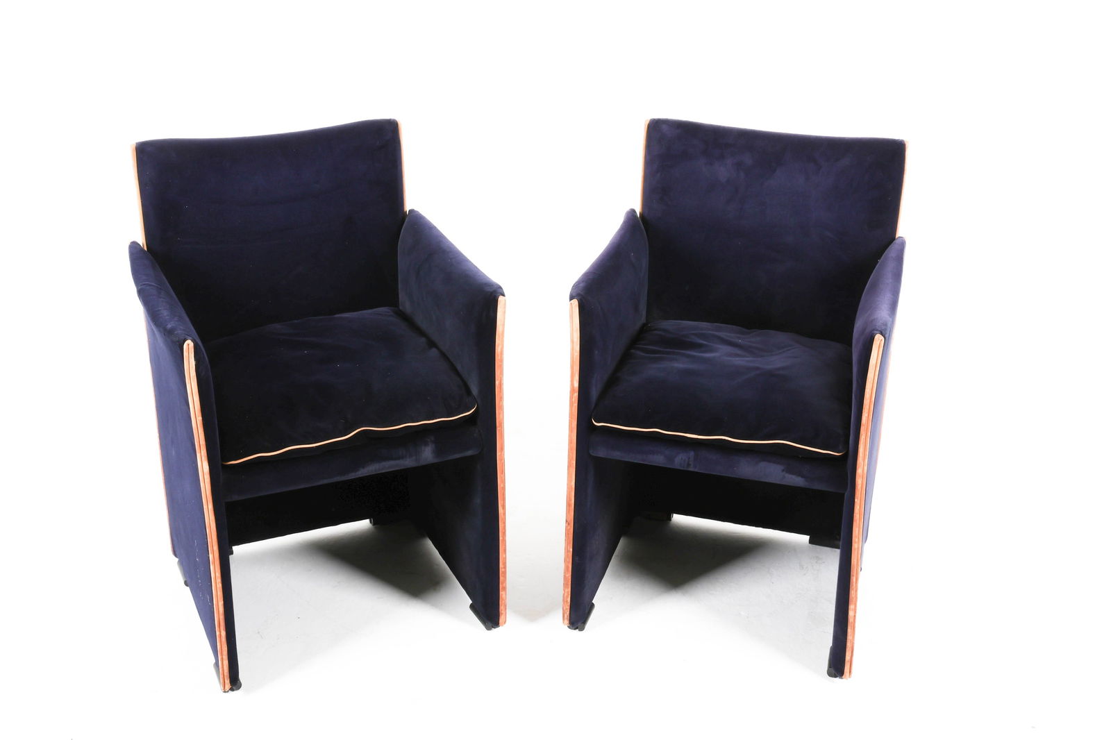 (2) 'BREAK 401' VELVET ARMCHAIRS BY MARIO BELLINI: For Cassina. Royal blue velvet upholstery with leather trim. Italy, circa 1970's. Dimensions: H 33.75" x W 21.25" x D 19.5" x SH 19.75". Condition: Some worn spots to fabric, leather trim. Wear consis