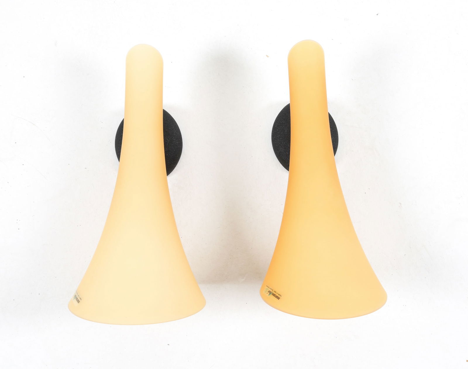 (2) 'CONTESSINA' GLASS WALL SCONCES BY CARLO NASON (1 of 10)