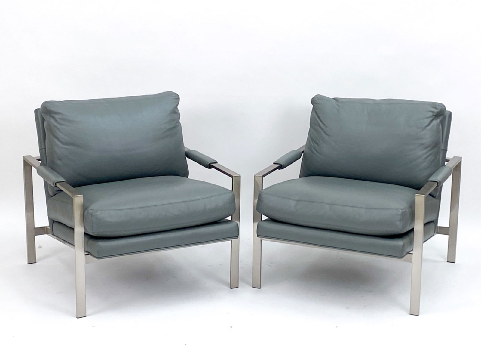 MILO BAUGHMAN THAYER COGGIN FLAT BAR ARMCHAIRS (1 of 13)