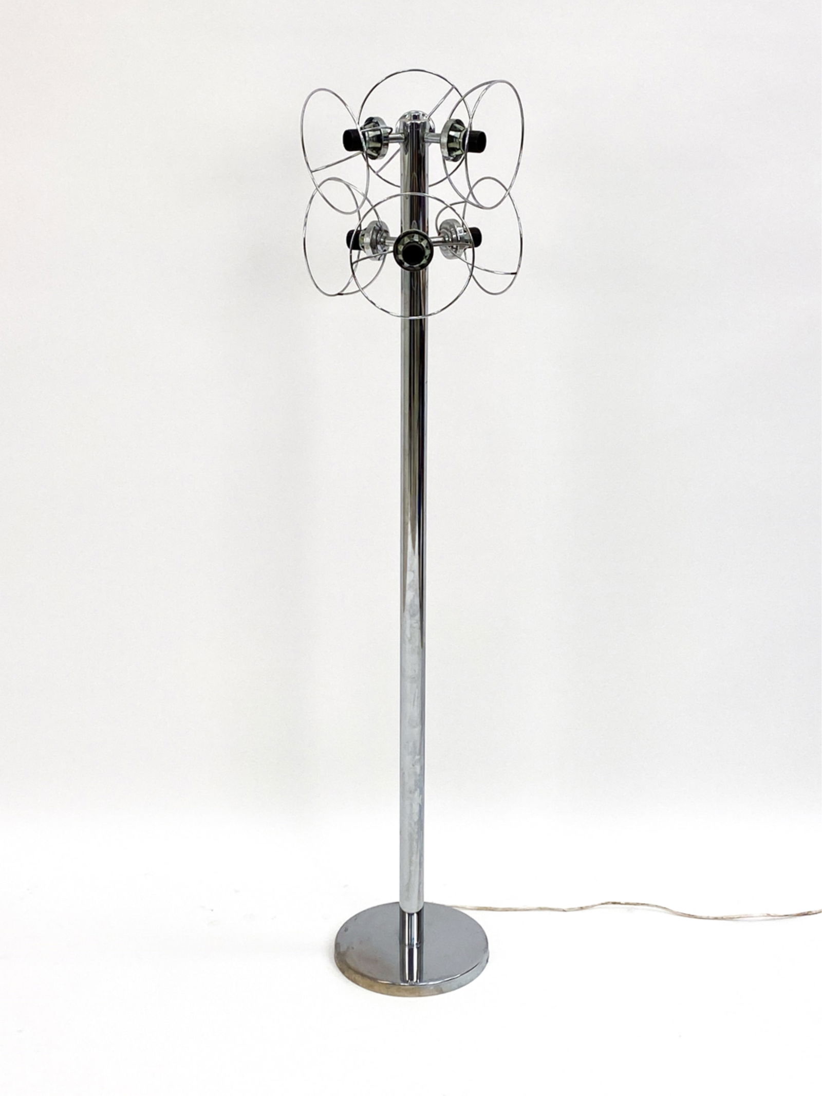 MID-CENTURY SIX LIGHT CHROME FLOOR LAMP (1 of 10)