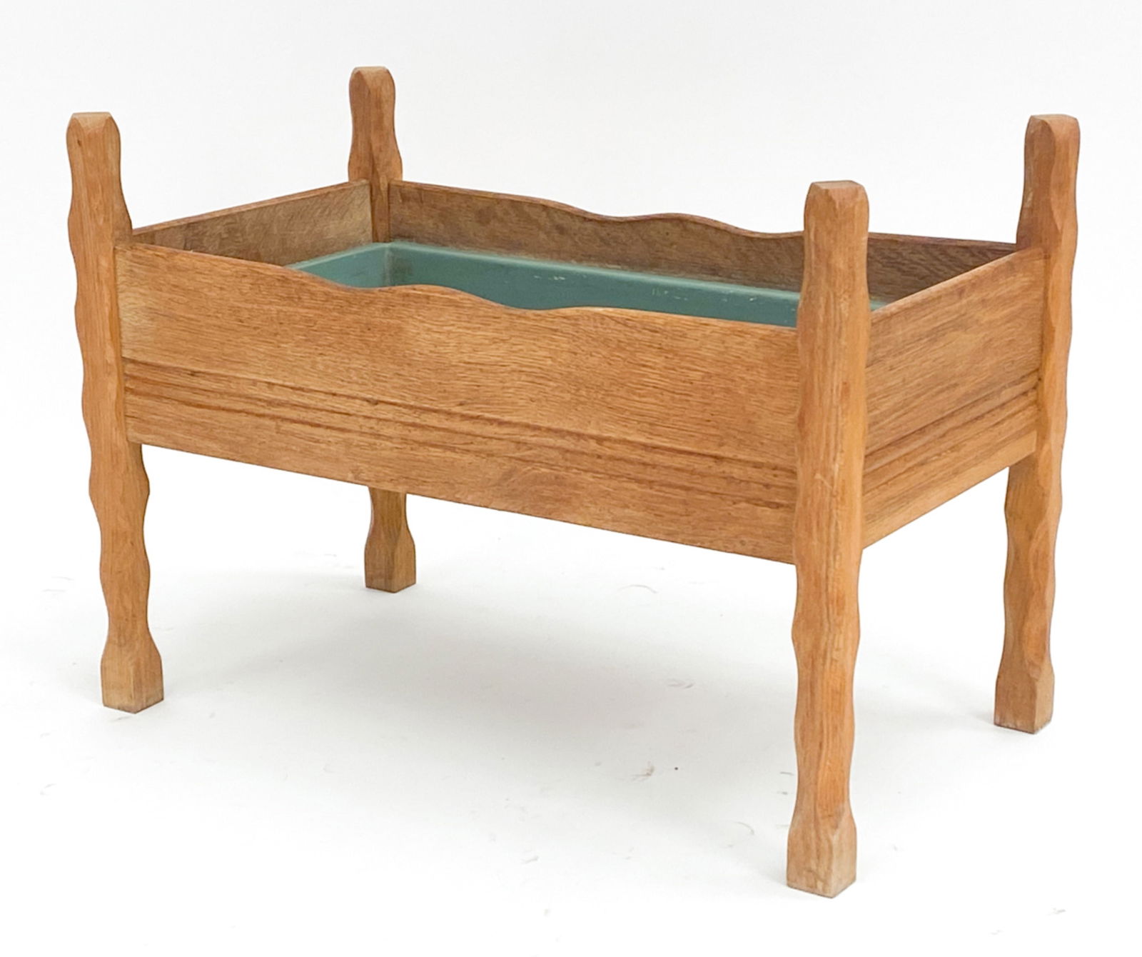 HENNING KJAERNULF STYLE DANISH OAK PLANTER (1 of 12)