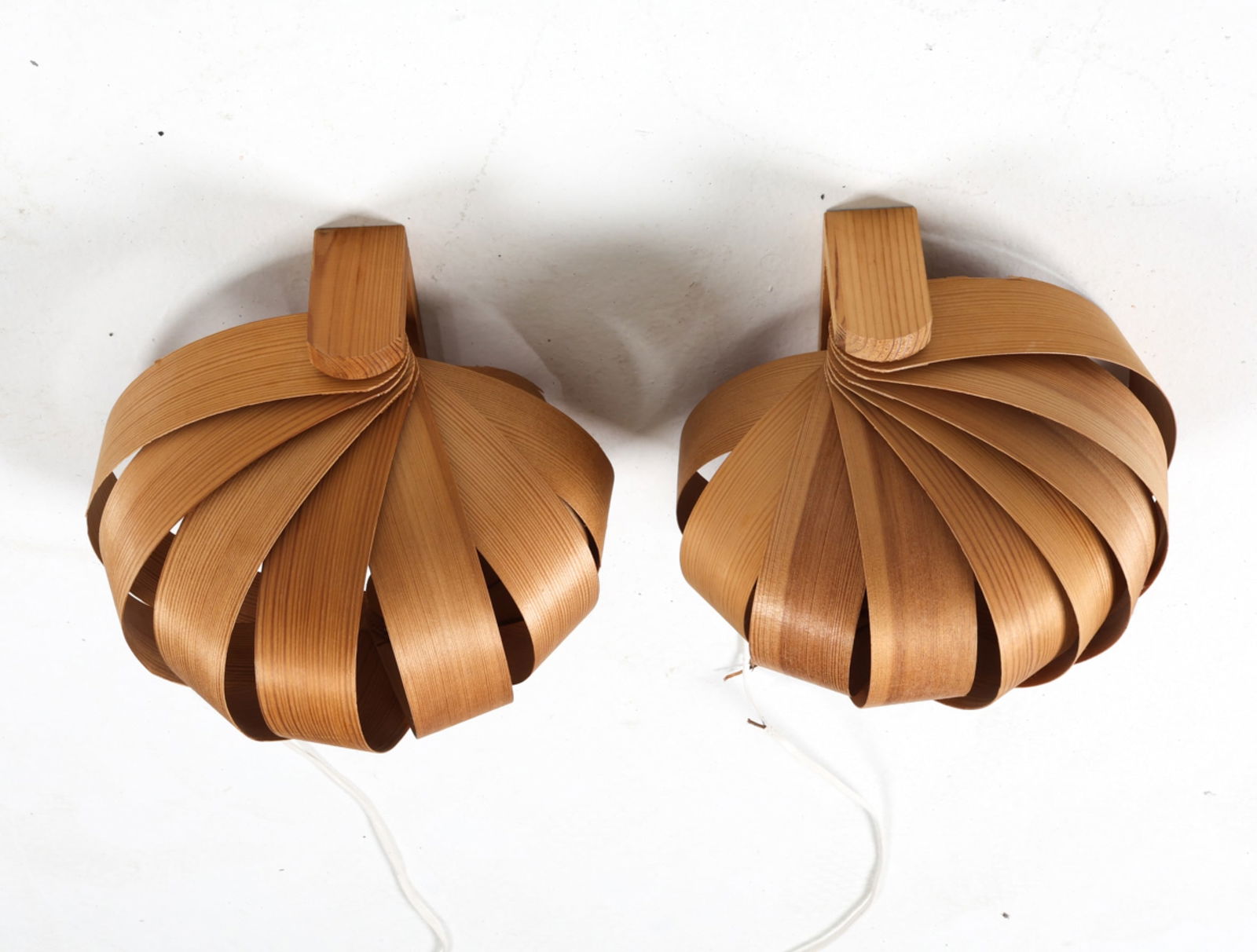 (2) PINE VENEER VISOR WALL SCONCES (1 of 13)