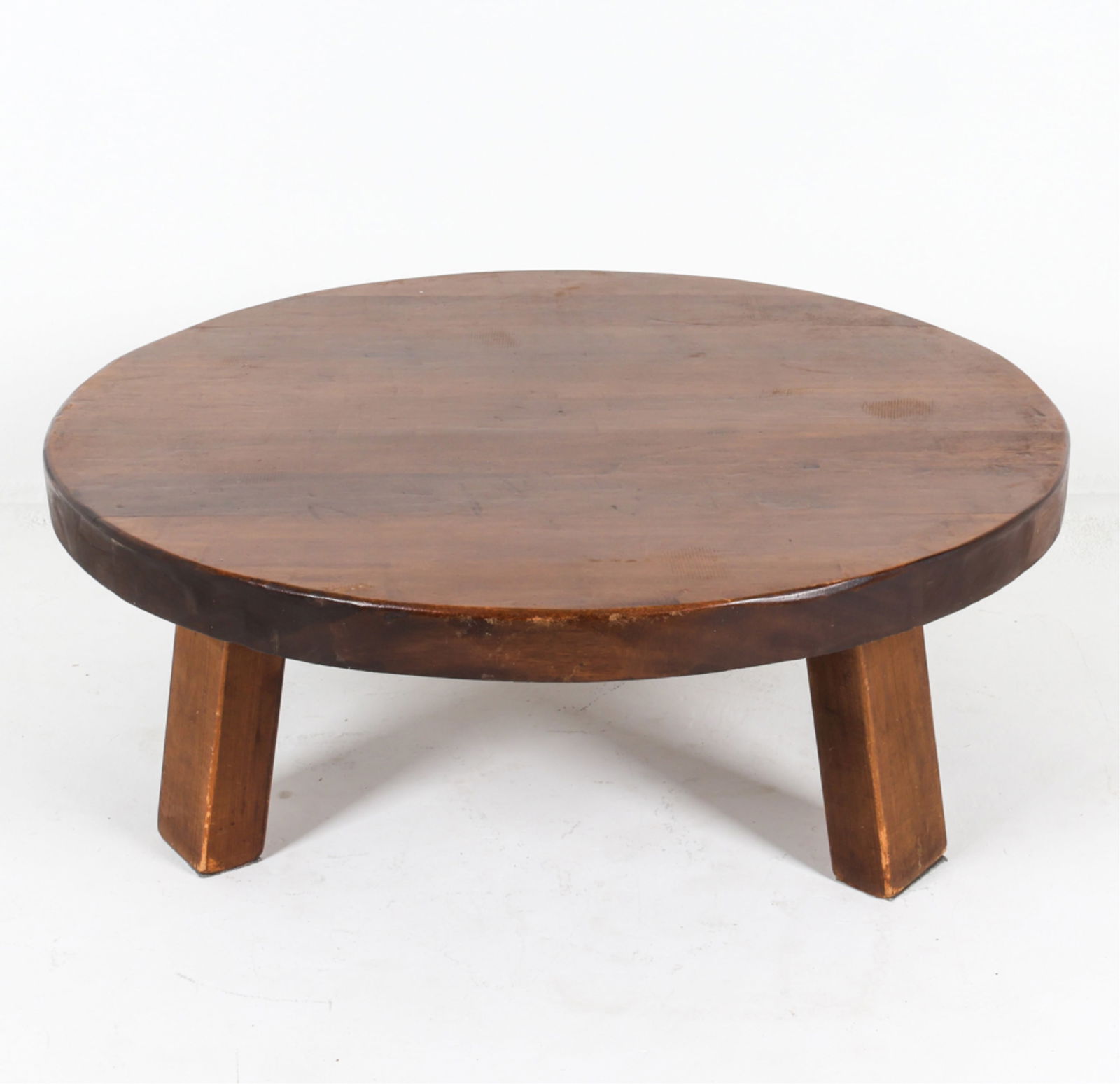 DUTCH MID-CENTURY ROUND OAK COFFEE TABLE C. 1950 (1 of 12)