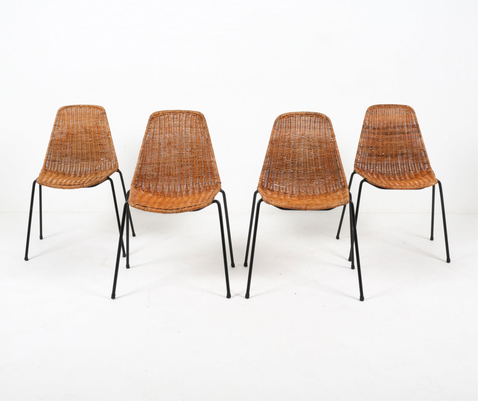 RATTAN & IRON CHAIRS BY GIAN FRANCO LEGLER (1 of 10)