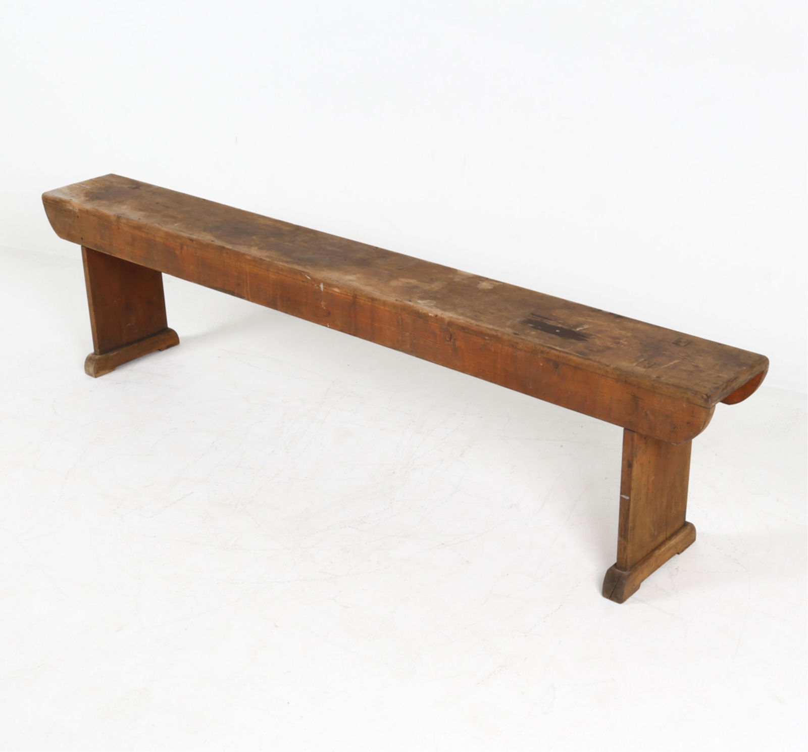 VINTAGE OAK BENCH, CIRCA 1940'S. (1 of 13)