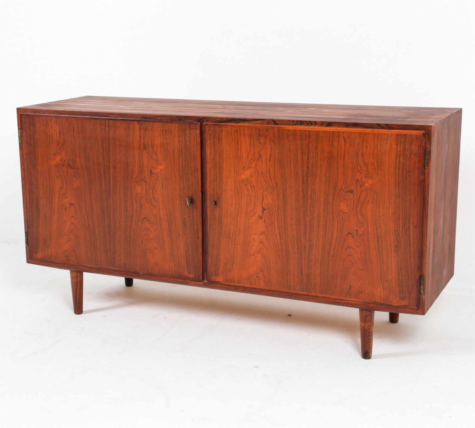 DANISH ROSEWOOD CABINET FROM POUL HUNDEVAD (1 of 13)