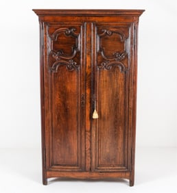 ANTIQUE FRENCH OAK WARDROBE CABINET
