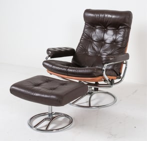 EKORNES RECLINING LOUNGE CHAIR & OTTOMAN