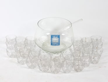 VINTAGE YALE UNIVERSITY GLASS PUNCHBOWL SET