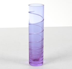 BACCARAT AMETHYST VASE