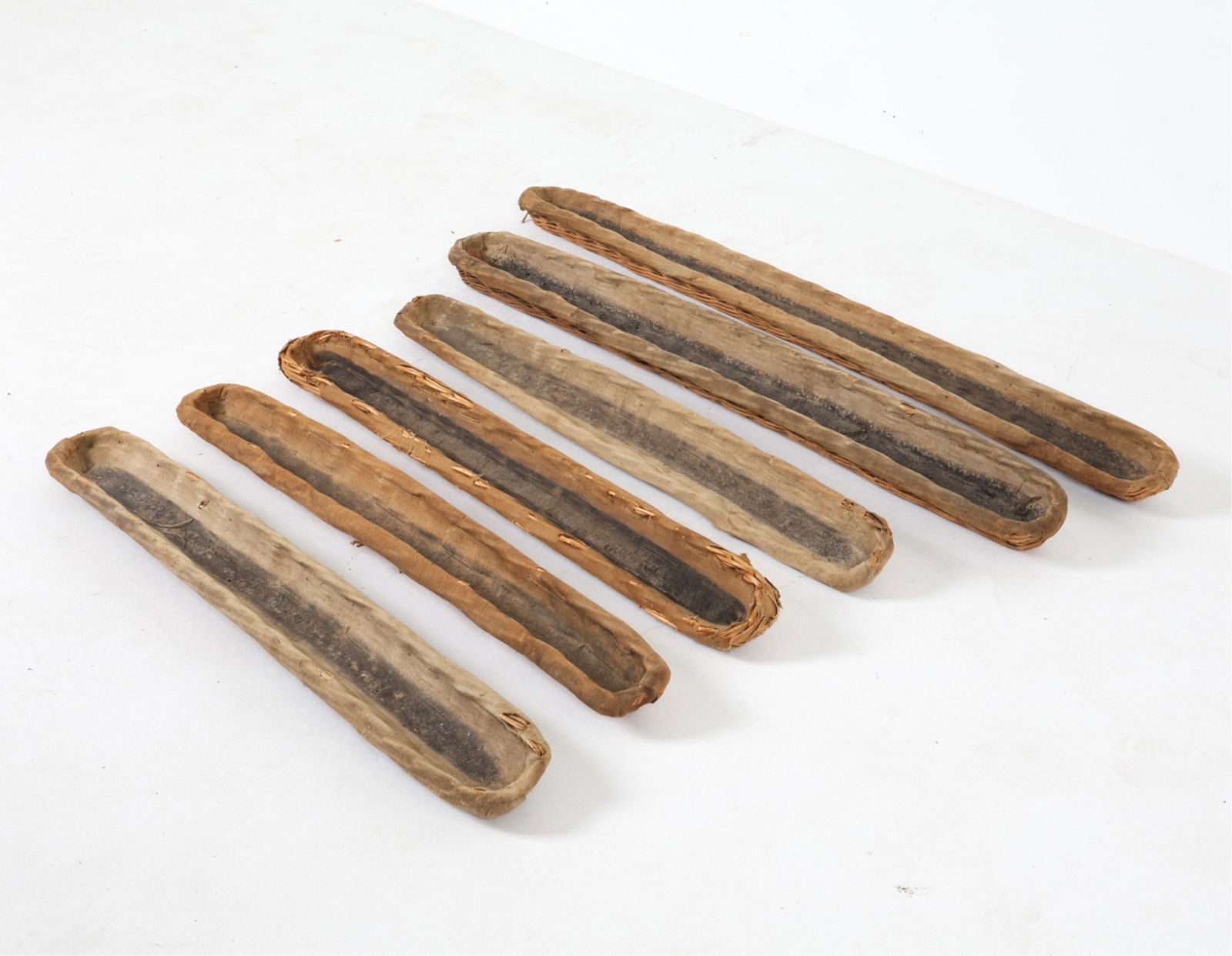 VINTAGE FRENCH RATTAN BAGUETTE BASKETS (1 of 8)