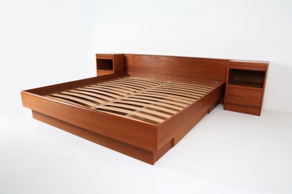TEAK HEADBOARD & NIGHTSTANDS NILS JOHNSON C.1960'S