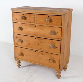ANTIQUE PINE CHEST OF DRAWERS